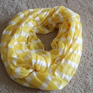 Infinity scarf